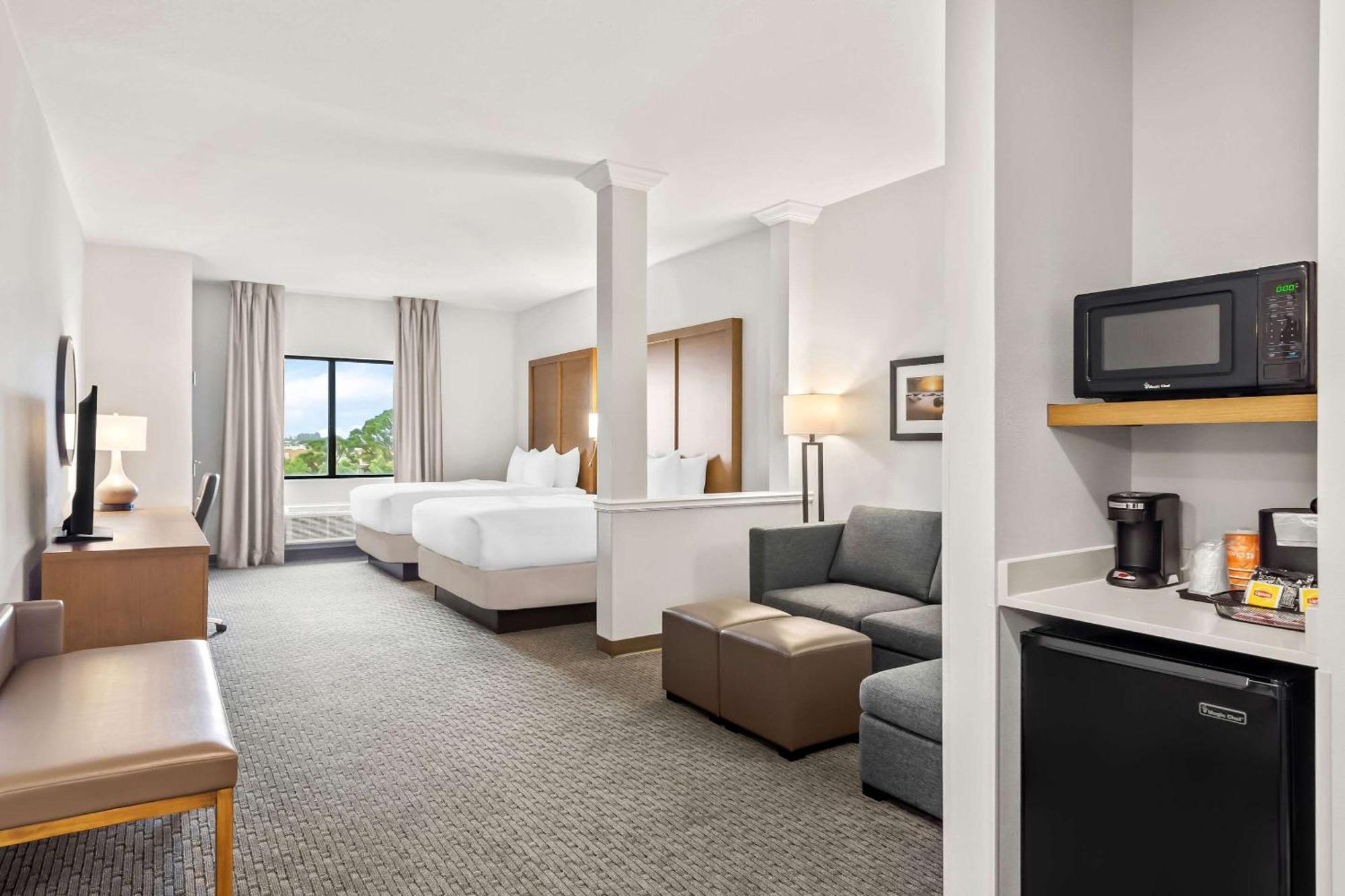 Comfort Suites Stuart-Hutchinson Island エクステリア 写真