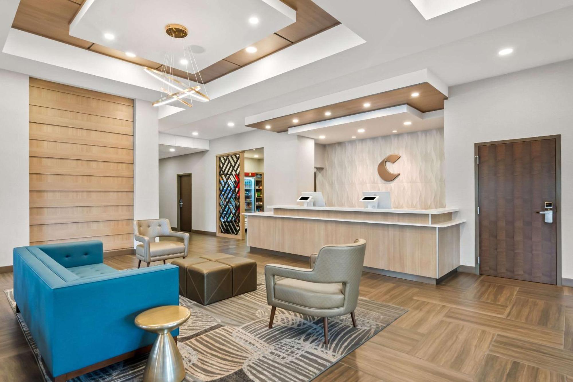 Comfort Suites Stuart-Hutchinson Island エクステリア 写真